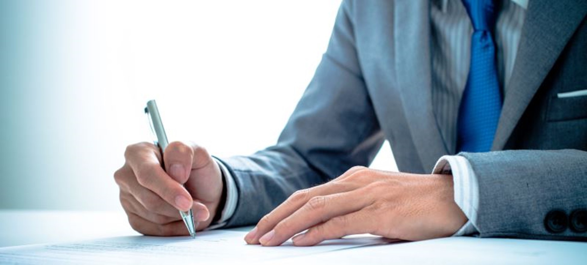 Ensuring Regulatory Compliance By Working With A Title Service Team teaser